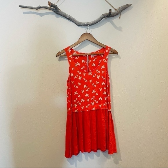 UO Cooperative Coral Bird Print Tunic Dress - Picture 2 of 9